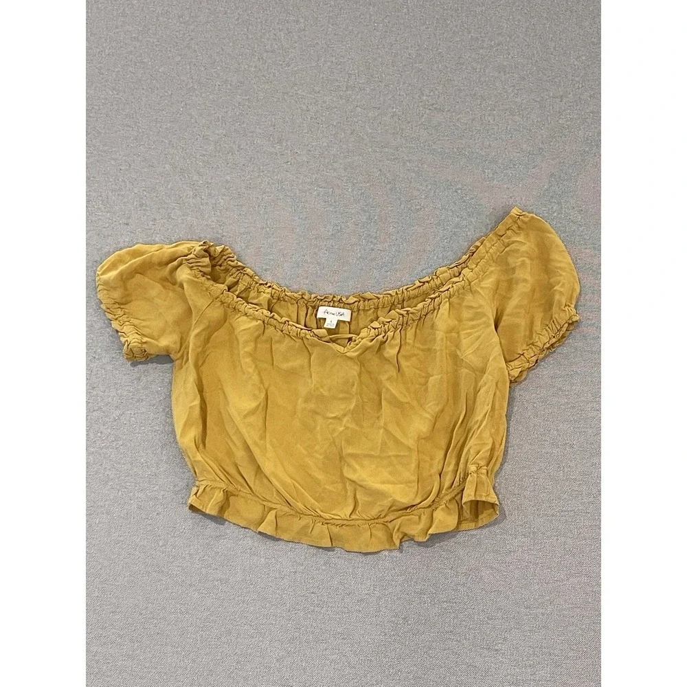 Active USA‎ Mustard Yellow Off Shoulder Crop Top Ruffle Hem Boho Stretch Large